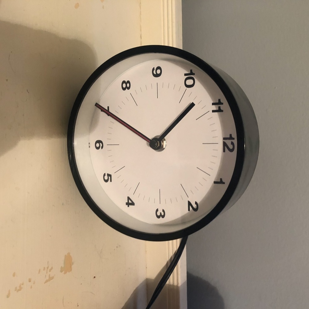 Clock - Picture 5 of 5